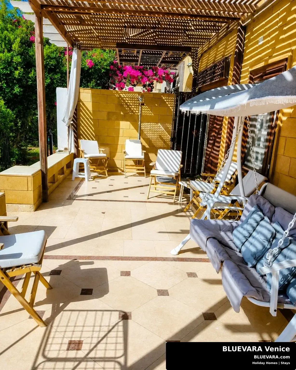 Sunny private terrace at BLUEVARA Venice